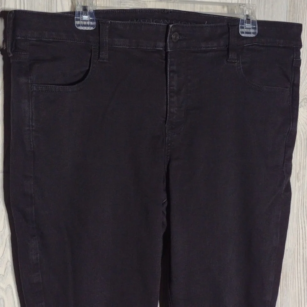 American Eagle Stretch Skinny Jeans - Picture 2 of 15